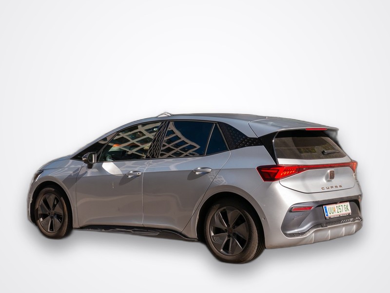 Cupra Born gps tracking