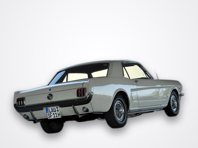 Ford Mustang gps tracking